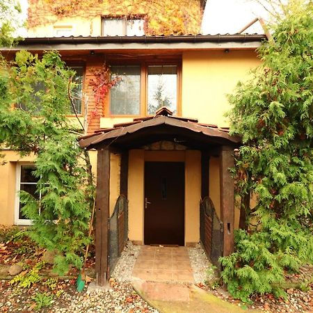 Karczma Pod Jesionem Hotel Brdow Exterior photo